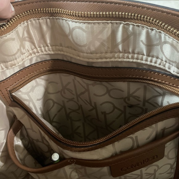 Brand New Calvin Klein Tote Bag 10/10 Condition - Picture 6 of 15